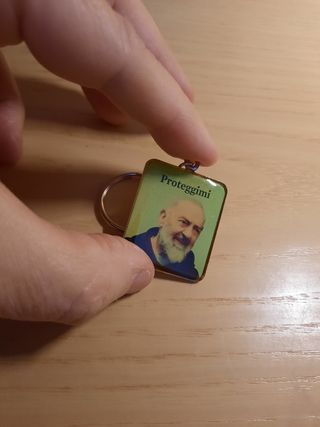 Portachiavi con foto Padre Pio Proteggimi