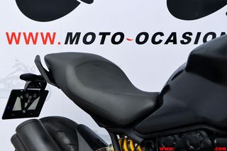 DUCATI MONSTER 821 DARK