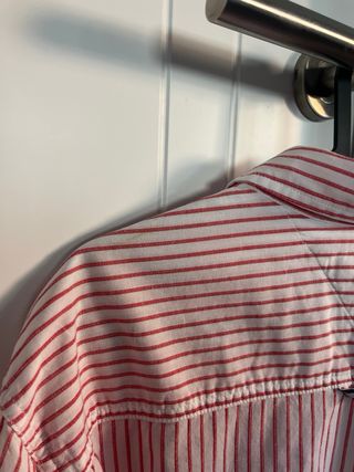 Camisa Tommy Hilfiger Rayas Rojas y Blancas