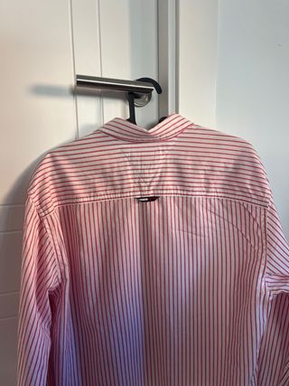 Camisa Tommy Hilfiger Rayas Rojas y Blancas