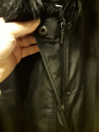 Giacca nera con pelliccia