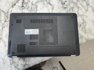 HP Pavilion dv6 3036 - Plata