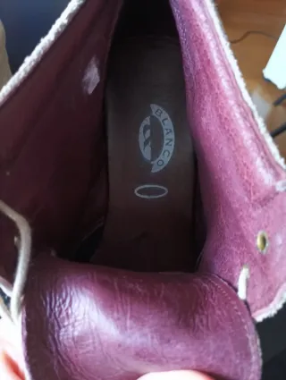 Botines ante beige poco uso. Ver fotos de interior