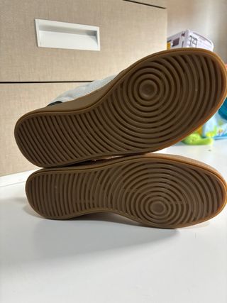 Zapatillas King League Blancas y Beige