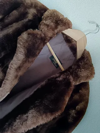 Abrigo de pelo natural marrón