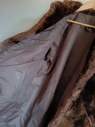 Abrigo de pelo natural marrón