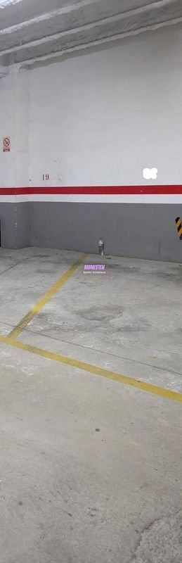 Garaje en venta en La Salut - Lloreda en Badalona