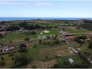 Terreno en venta en Celorio-Poó-Parres en Llanes