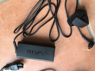 Alimentatore Sony VGP-AC16V14 16V 4A