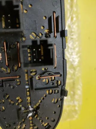 BOTONERA ELEVALUNAS PEUGEOT 406 BERLINA 8B X2 BOT