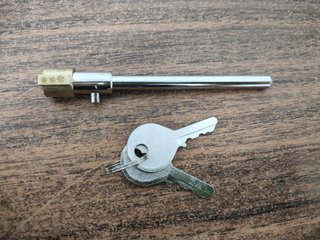 Cerradura de Seguridad para Enganche AKS 1300