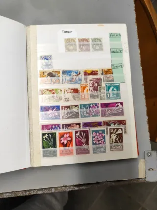 Riferimento Francobolli 92 Uganda