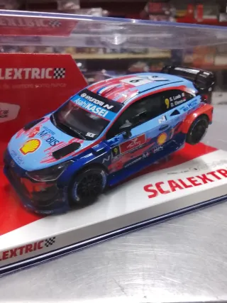 Scalextric Hyundai i20 WRC Loeb SCX