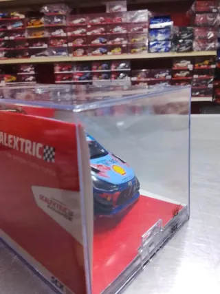 Scalextric Hyundai i20 WRC Loeb SCX