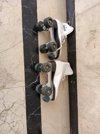 Patines de Ruedas Blancos