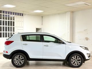KIA Sportage CRDI **impoluto**solo 97.000km!!!