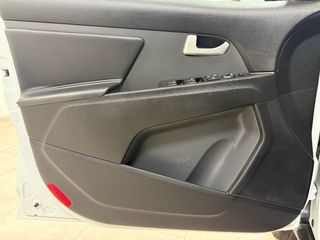 KIA Sportage CRDI **impoluto**solo 97.000km!!!