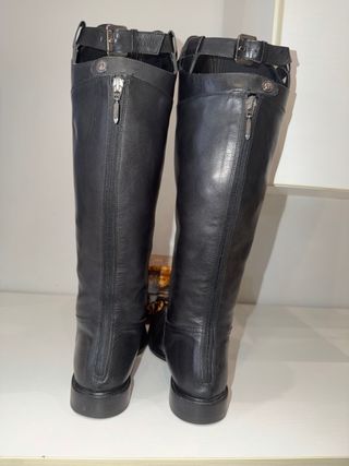 Stivali alti vera pelle Cesare Paciotti