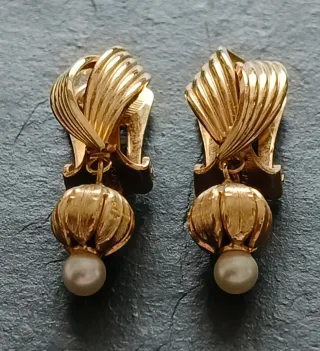 Pendientes Clip Henkel Grossé chapados oro