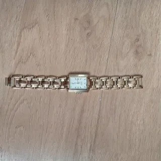 Reloj Duward chapado en oro