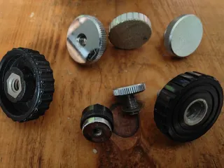 Viti e raccordi per fotografia