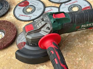 Amoladora Parkside 20V Inalámbrica