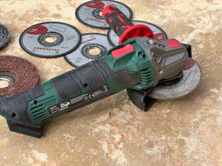 Amoladora Parkside 20V Inalámbrica