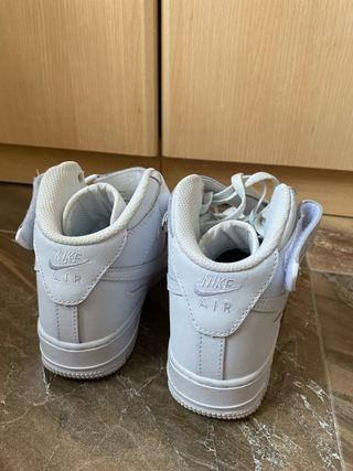 Nike Air Force 1 High Blancas