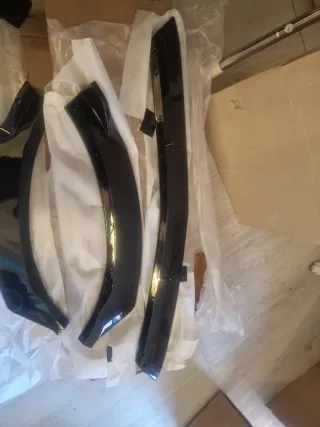 Alerón Parachoques Delantero Mercedes