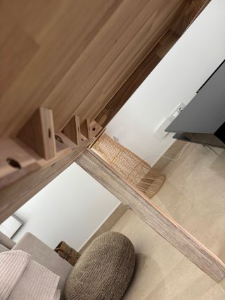 Mesa de comedor de madera maciza