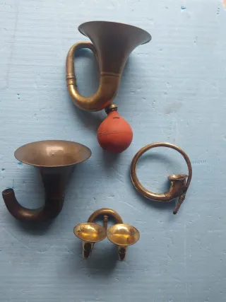 Trombe vintage in ottone