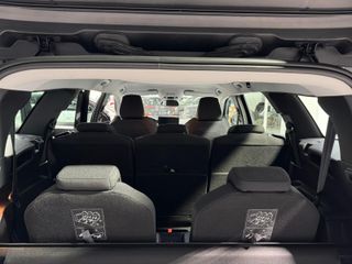 PEUGEOT 5.008 1.5HDI 130CV