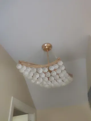 Lámpara de techo cristal y metal dorado