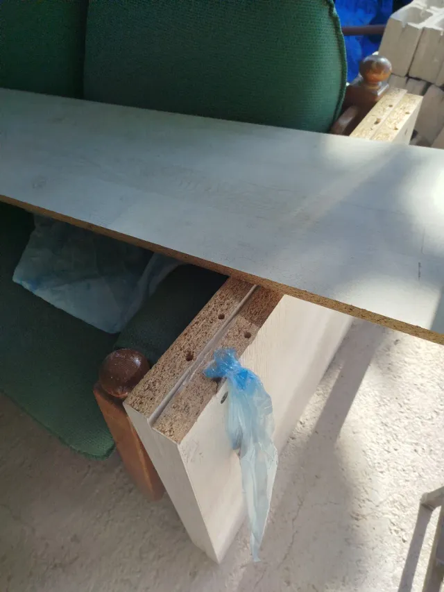 Escritorio de madera rústico