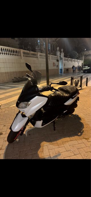 Yamaha XMAX 250 Scooter Maxi Automática