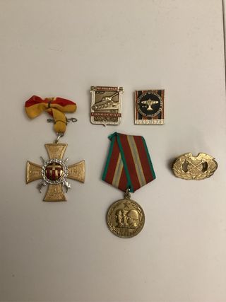 Medaglie e distintivi militari WW2