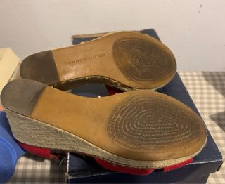 Zapatos Tommy Hilfiger Rojos y Beige