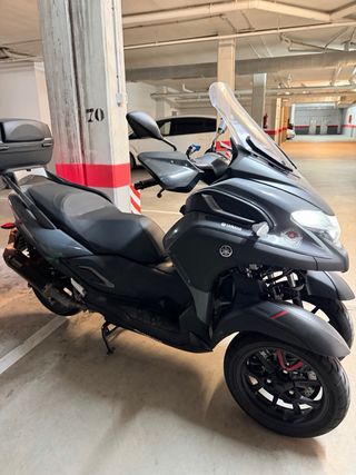 Yamaha Tricity 300 Gris