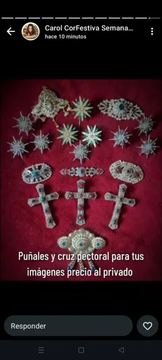 Cruz pectoral y puñales y broches para imágenes