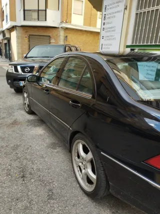 Mercedes-Benz c 180 2005