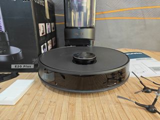 Eureka E20 Plus robot aspirador autovaciado 8000Pa