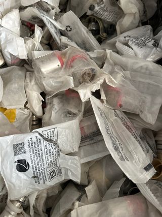 1000 Piezas Multicapa para Tuberías