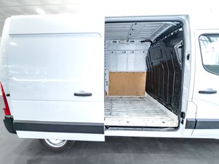Renault Master Furgón T L2H2 3300 Bl dCi 100kW (135CV)