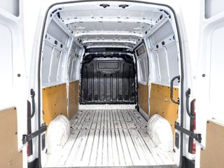 Renault Master Furgón T L2H2 3300 Bl dCi 100kW (135CV)