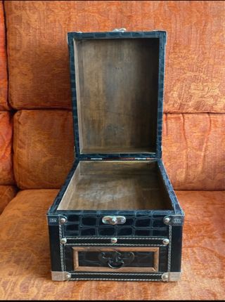 Caja Limpiazapatos Negra