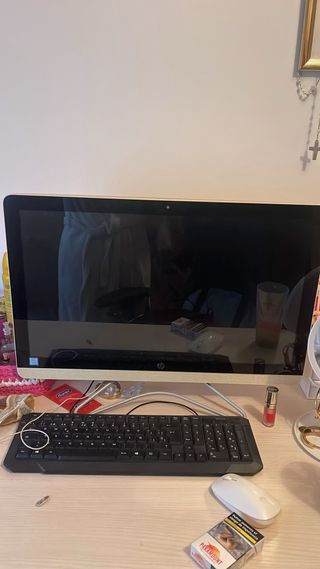 Ordenador HP Táctil Blanco PRECIO NEGOCIABLE