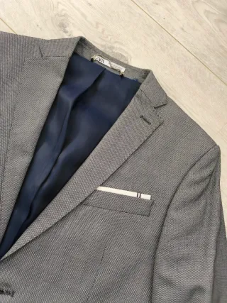 Traje de caballero Zara talla 50