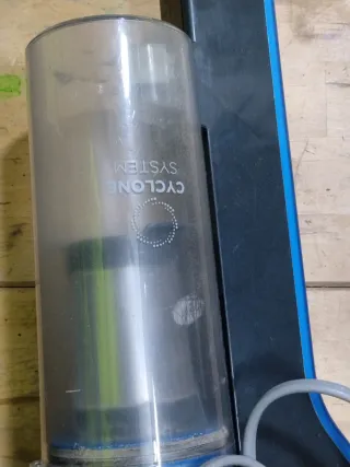 Motor aspirador escoba Black+Decker BXVMS600E