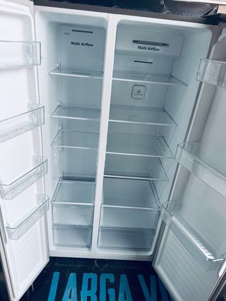 187.Frigorifico Americano Hisense Inox NO FROST