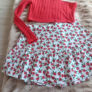 Conjunto Top Asimétrico y Falda Flores XS-S